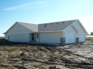 735 El Dorado St SE, Owatonna, MN 55060