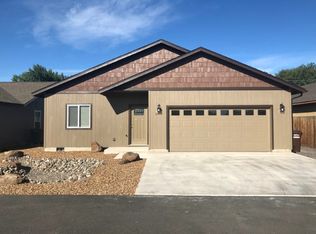 2645 NE Apollo Aly, Prineville, OR 97754