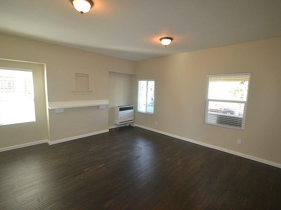 5th image of 2702 Brighton Ave #1