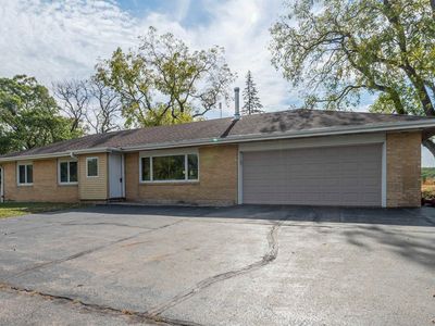 1785 W Pines Rd, Oregon, IL, 61061