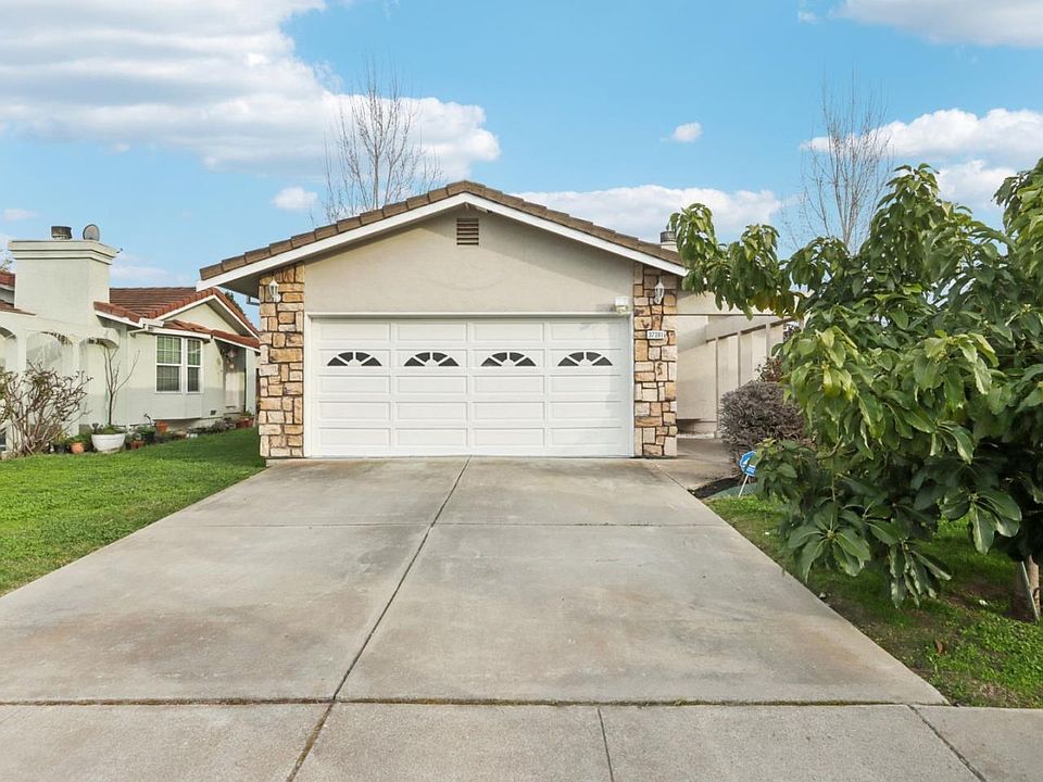 1st image of 37381 Ezra Dr