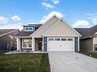 5026 Dale Ridge Rd, Woodbury, MN 55129