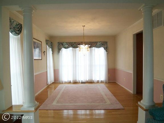 5th image of 706 Pumphrey Farm Dr