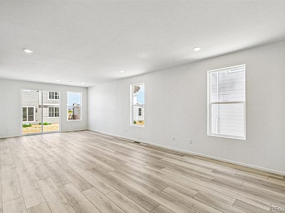 4th image of 9363 Biscay Street