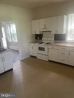 104 McClelland Ave — Photo 6