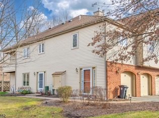 70 Sunrise Dr #801, Whippany, NJ 07981