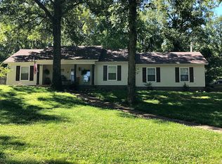 1890 H F Henson Dr, Wynne, AR 72396