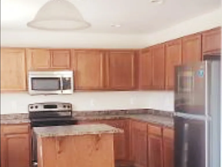 25045 W Illini St — Photo 10