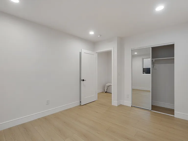 659 S Soto St #1 — Photo 19