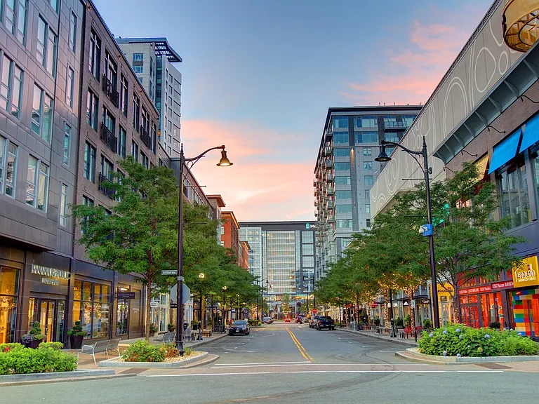 Nearby shopping, dining and entertainment at Meadow Glen Mall, The Shops at Station Landing, Assembly Row and Davis Square.