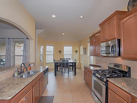 2nd image of 2753 2753 Terranova Ln