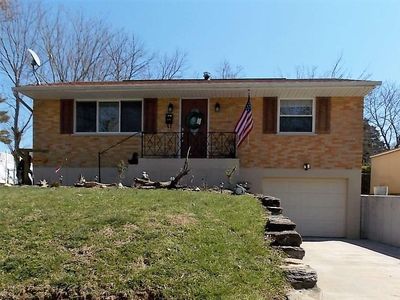 110 Blossom Ln, Southgate, KY, 41071
