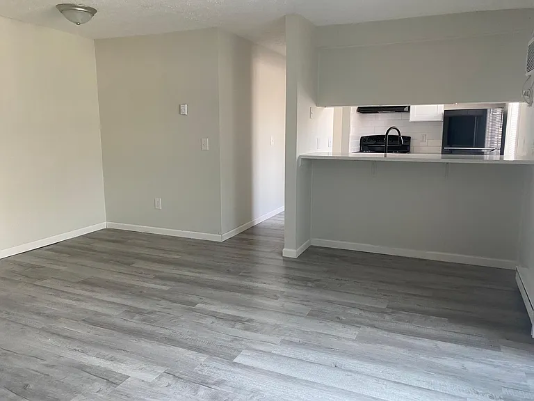 The Oaks — Photo 7
