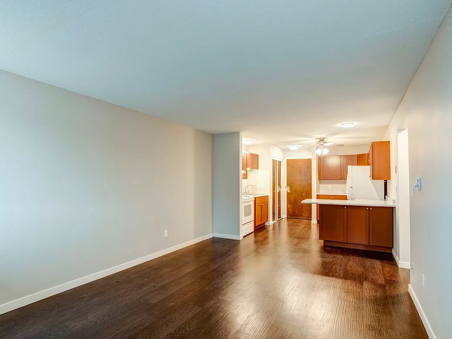Edgerton Highlands Apartments — Photo 4
