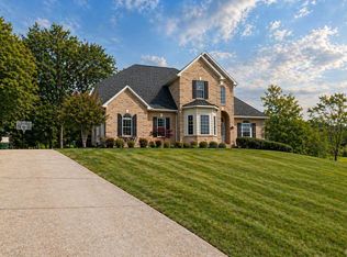 1181 Toni Ln, Forest, VA 24551
