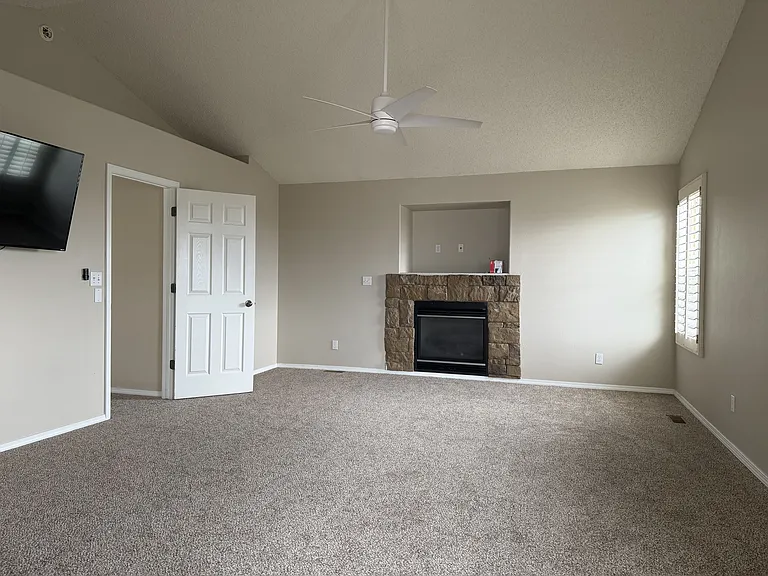 4989 Cherry Springs Dr — Photo 8