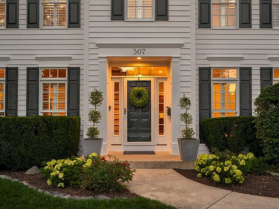 2nd image of 307 Merton Ave