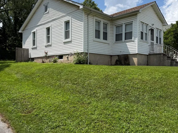 2413 W Patapsco Ave, Baltimore, MD 21230