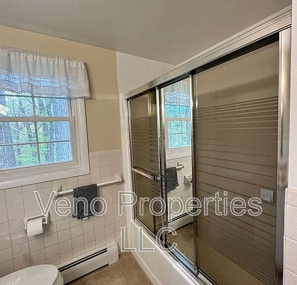 23 Glenwood Dr — Photo 24