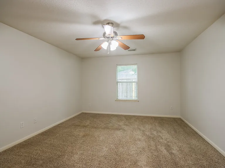 4422 Cannongate Dr — Photo 9