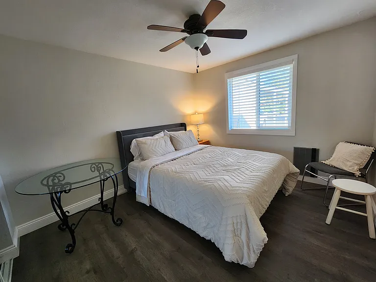 725 Rocky Road Dr — Photo 33