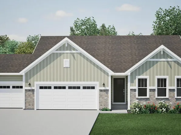 668 E Bluff CIRCLE, Waterford, WI 53185