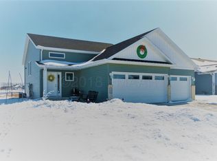 5906 Autumn Dr S, Fargo, ND