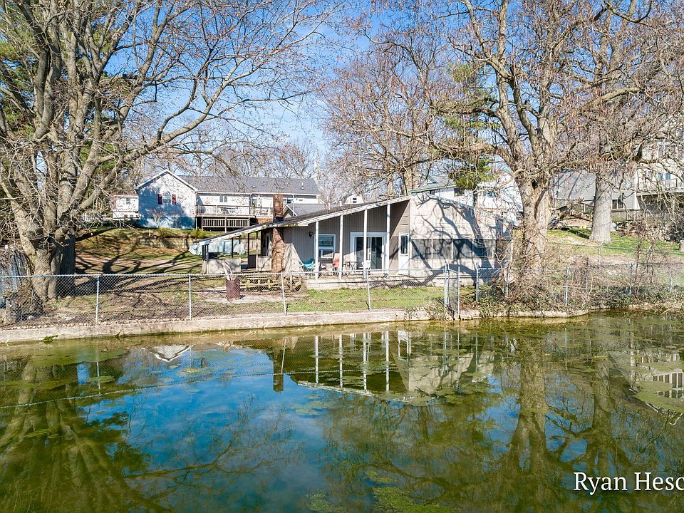 101 Warbler Dr, Sparta, MI 49345 Zillow