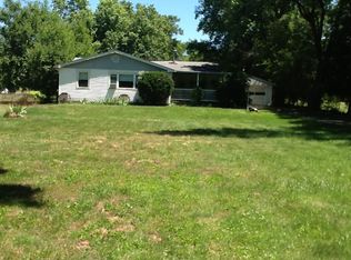 412 N Hampton Rd, Springfield, OH 45504