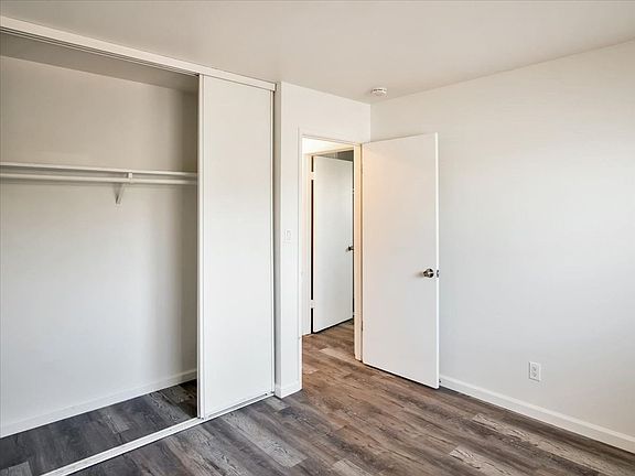 4th image of 2901 Octavia St APT 2