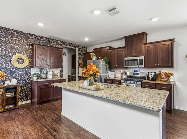 2181 Olivereta Dr, Little Elm, TX 75068