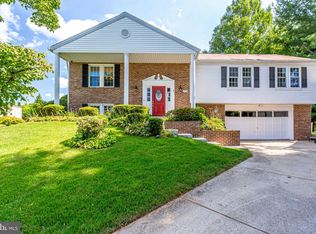 9530 Burning Branch Rd, Burke, VA 22015