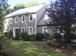 221 Cassandra Ln, North Kingstown, RI 02852