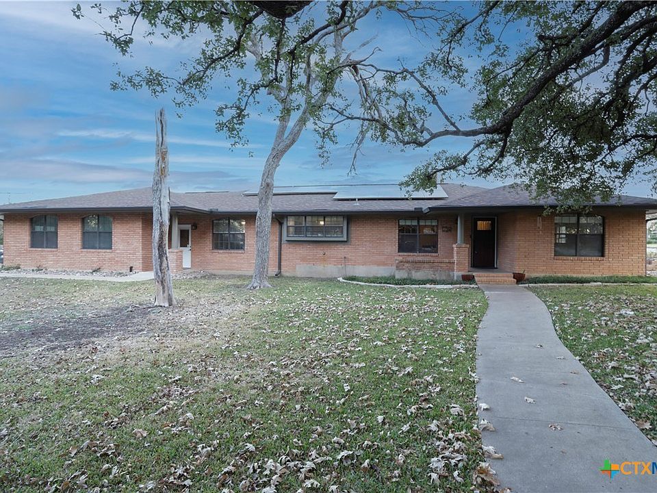 1st image of 105 Blackfoot Dr