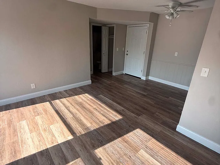 2306 16th Ave S #306 — Photo 3