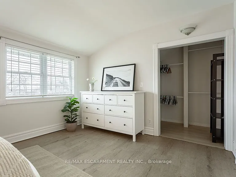 270 Beach Blvd — Photo 28