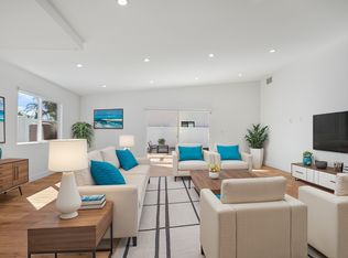 19442 Strathern St #19442, Reseda, CA 91335