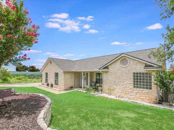 100 Hillside Lane, Horseshoe Bay, TX 78657-7049