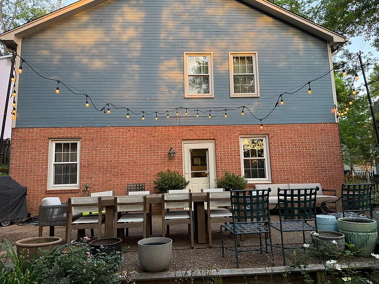 700 Victorian Ct — Photo 33
