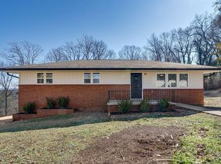 2814 Ridge Crest Dr, Chattanooga, TN 37406