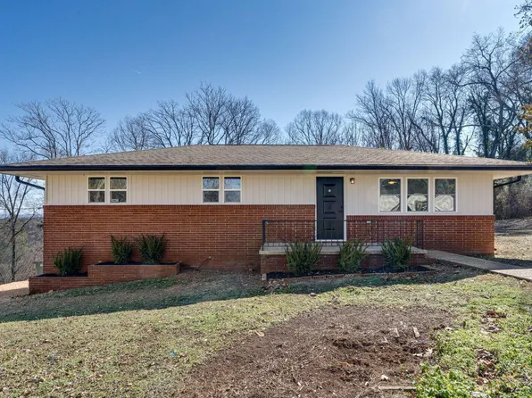 2814 Ridge Crest Dr, Chattanooga, TN 37406