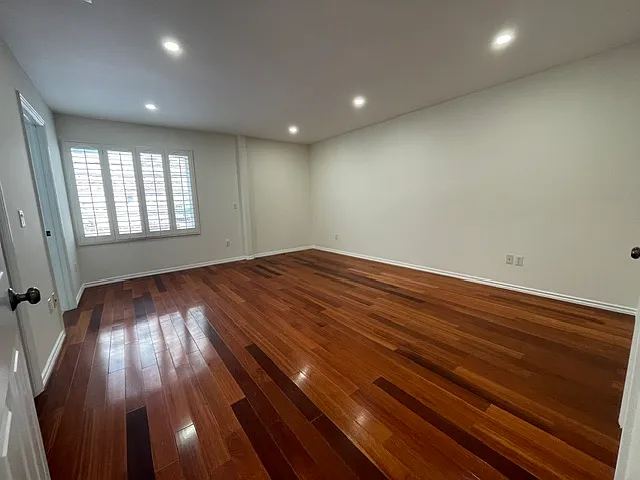 903 Rose Glen Ave — Photo 12