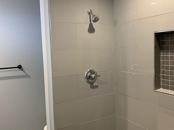 2nd image of 4622 W Park Ave