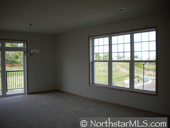 5th image of 11856 Emery Village Drive N