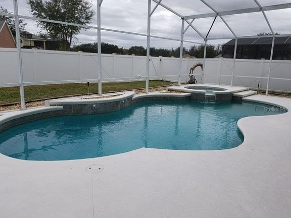2nd image of 6627 Mangrove Chase Ave