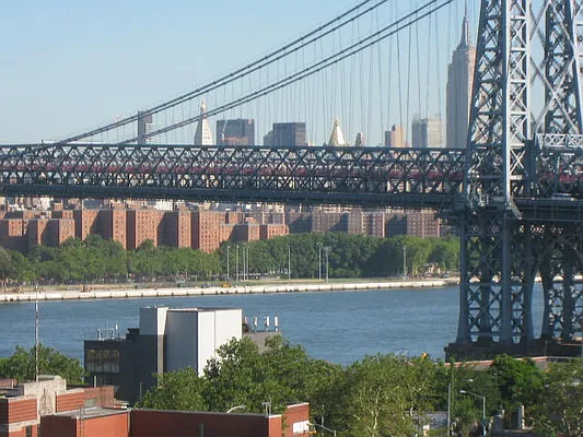 Rented by Broadway International Realty Corp | media 25