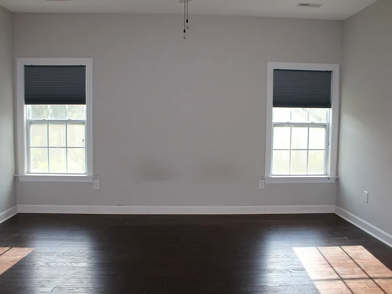 241 Vinewood Pl — Photo 19