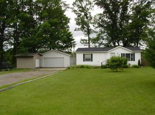 1550 E Siebert Rd, Midland, MI 48642