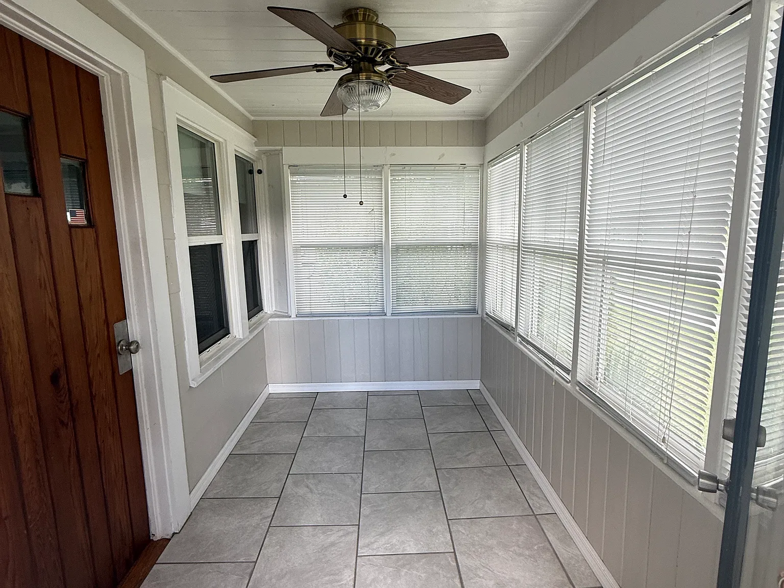 1132 Talbot Ave — Photo 2
