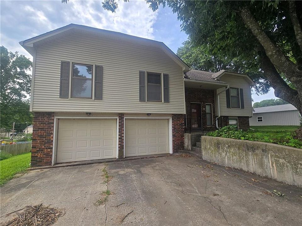 1st image of 809 Tanyard Dr